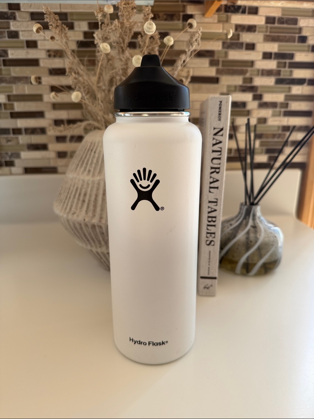Hydro Flask Slate White Insulated Bottle with Straw Lid